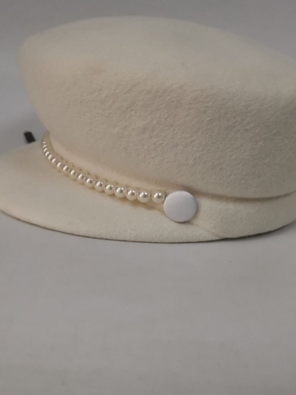 EUGENIA KIM Women's White Beret Hat Wool Cap Newsboy Cap